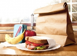brown-bag-lunch-blunders-packing-on-pounds